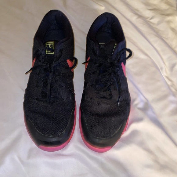 Nike Zoom Vapor‎ RF Roger Federer FlyKnit Sneakers Men Size 10 Black Blast-Volt - Picture 9 of 9